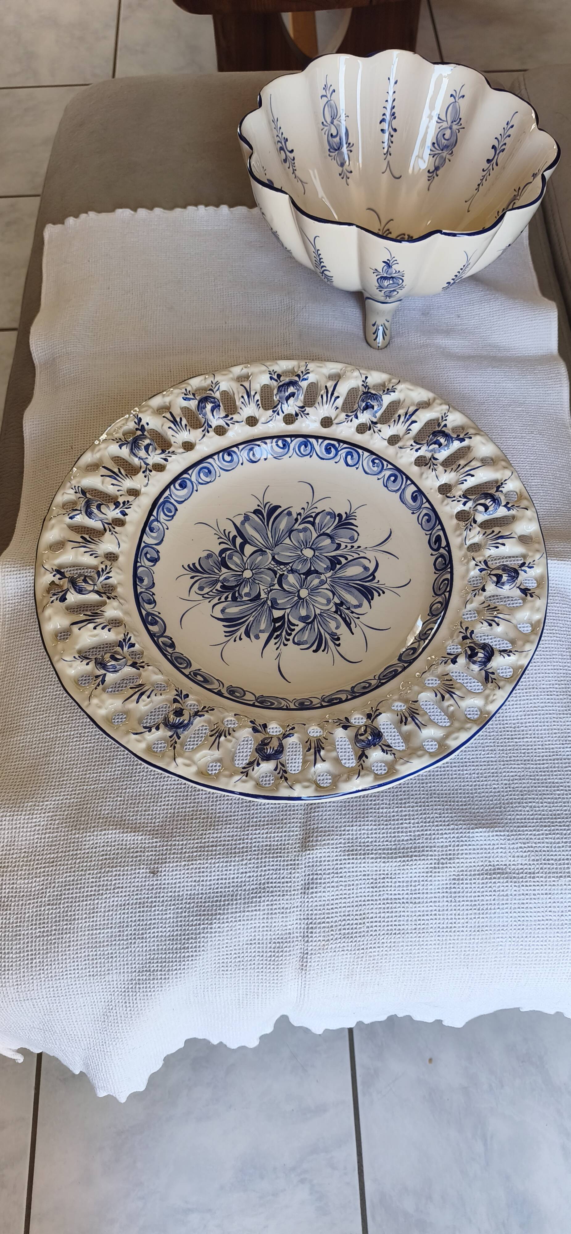 PORTUGUESE PORCELAIN / HAND-PAINTED BOWL AND FOOTED DISH