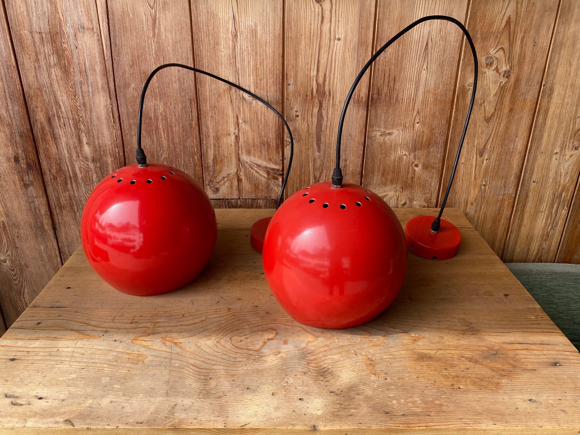 Pair of suspension red ball in metal annes 70