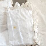Old cradle or rocking bed for doll with bedding - Vintage
