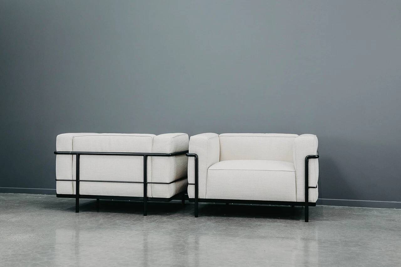 Cassina Corbusier LC3 armchair