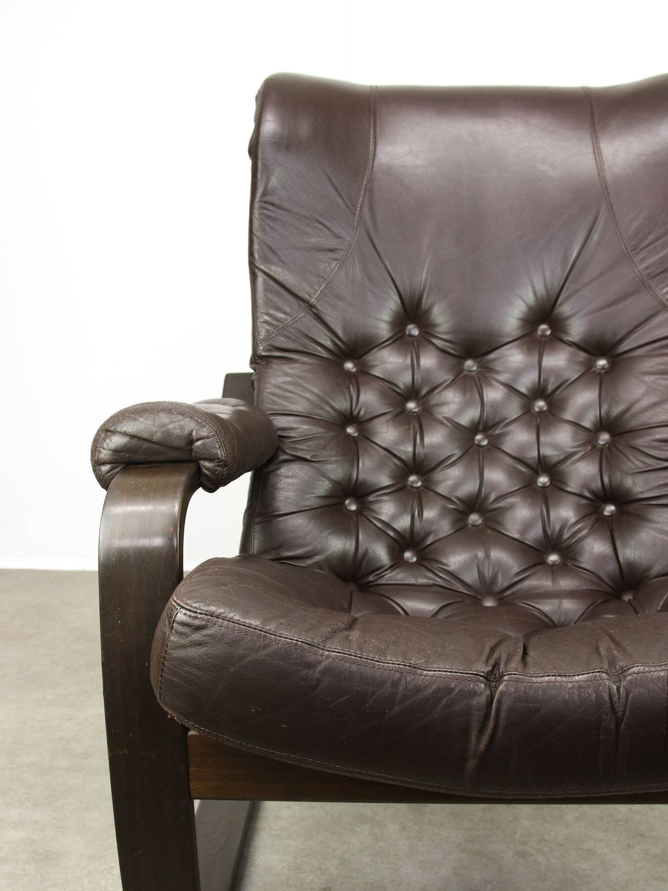 Luxurious Lounge Armchair in Leather, 1970s