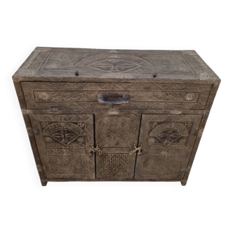 Buffet en bois sculpté, artisanal africain
