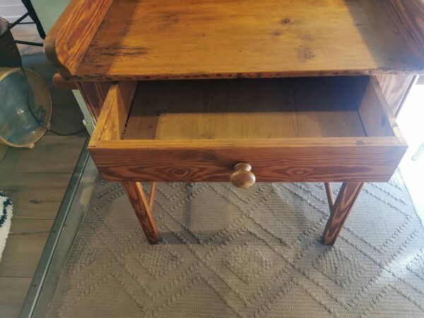 Meuble de toilette Pitchpin 1905