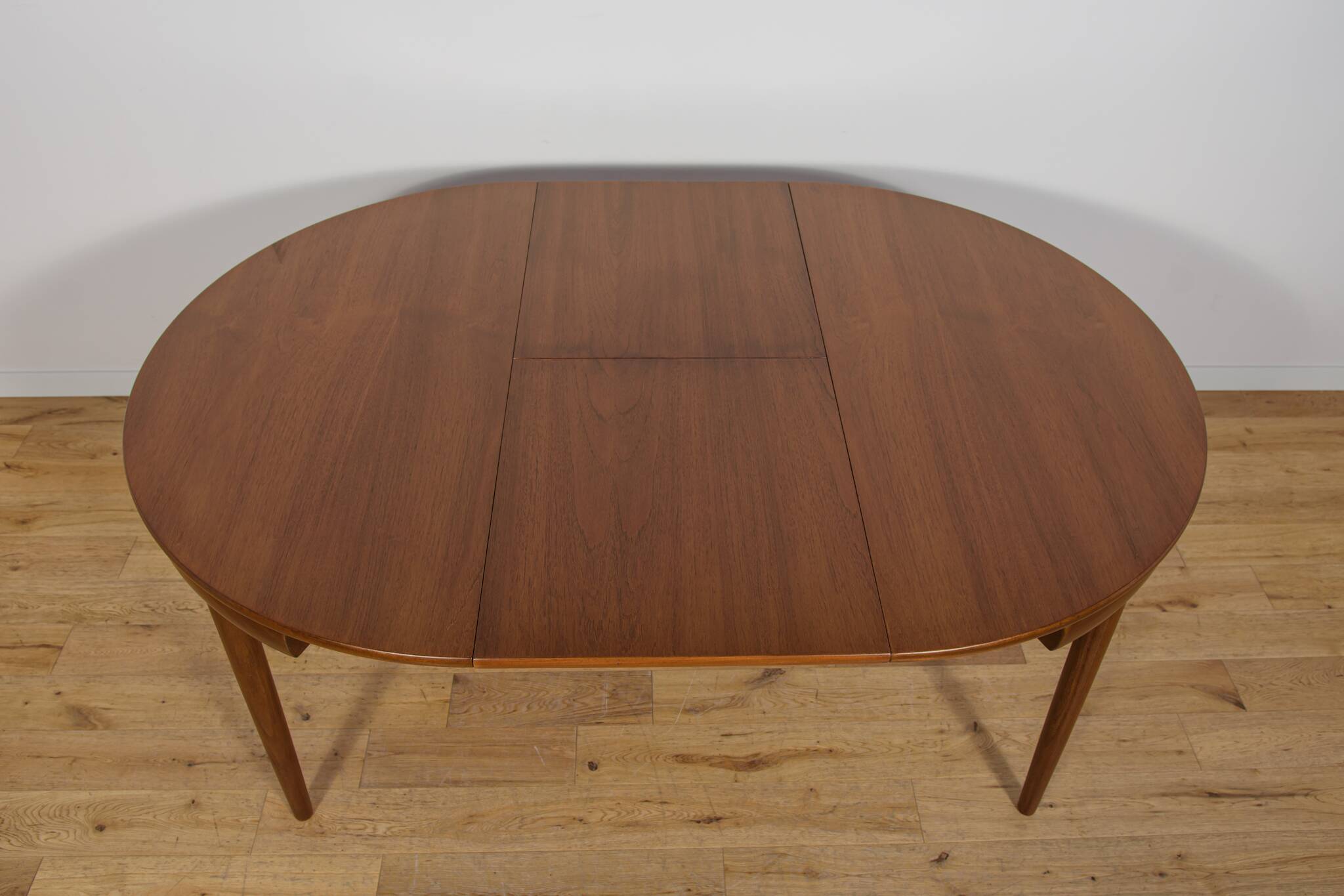 Mid-Century Teak Dining Table & Chairs by Hans Olsen for Frem Røjle.
