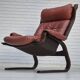 Années 1970, design scandinave, chaise longue, d'origine très bon état, cuir marron.