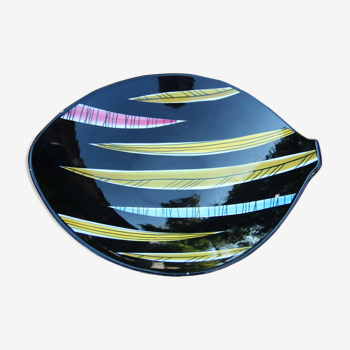 Black ceramic bowl and colorful Schramberg Milano décor