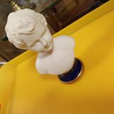 Bust