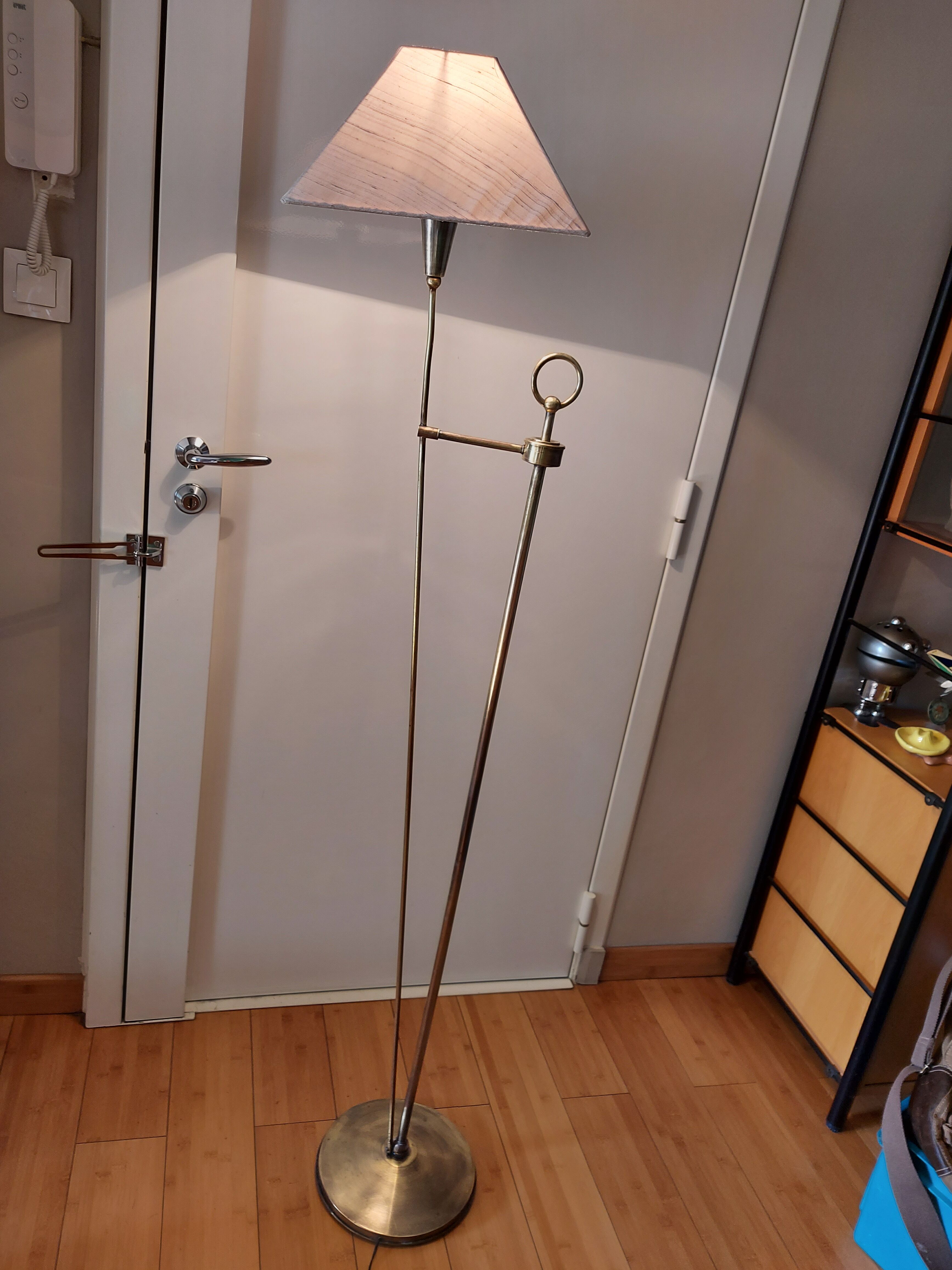 50'S lunel brass lamppost