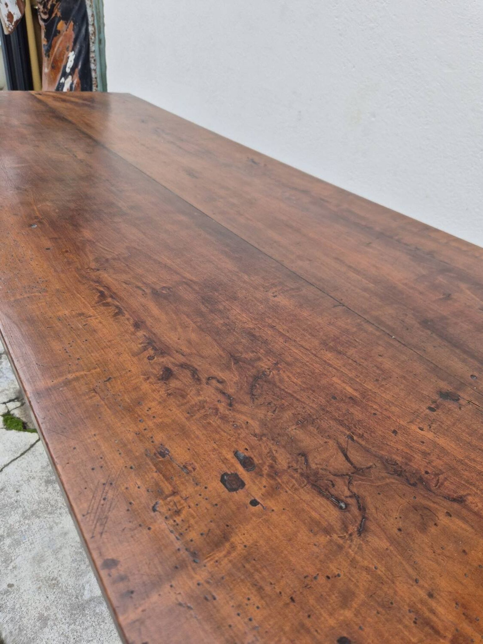 Table de Ferme bourguignonne à entretoise en noyer massif 19éme deux tiroirs-1m82