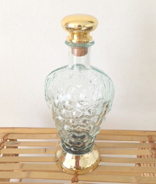 Bottle Bunch vintage grapes