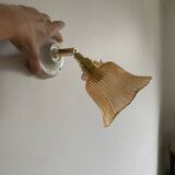 Wall lamp with vintage tulip