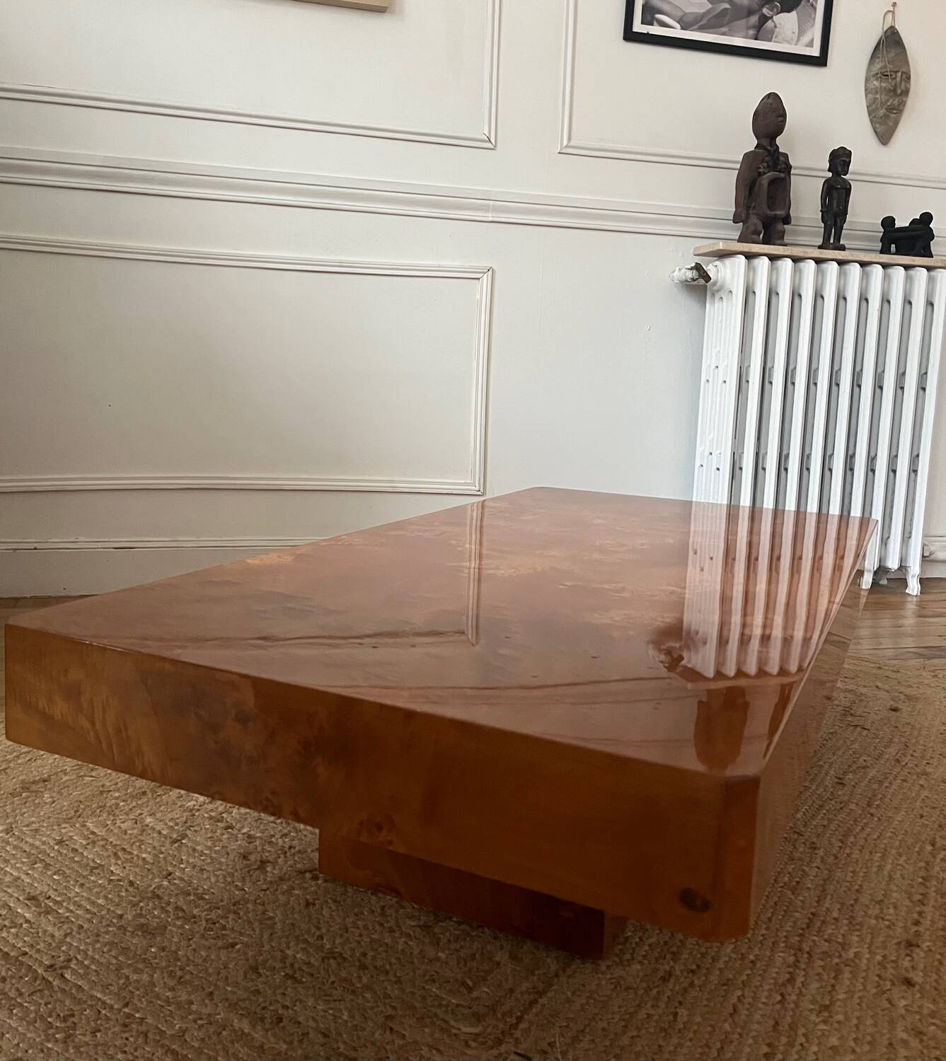 Table basse en loupe d’orme vintage 70 Rochebobois