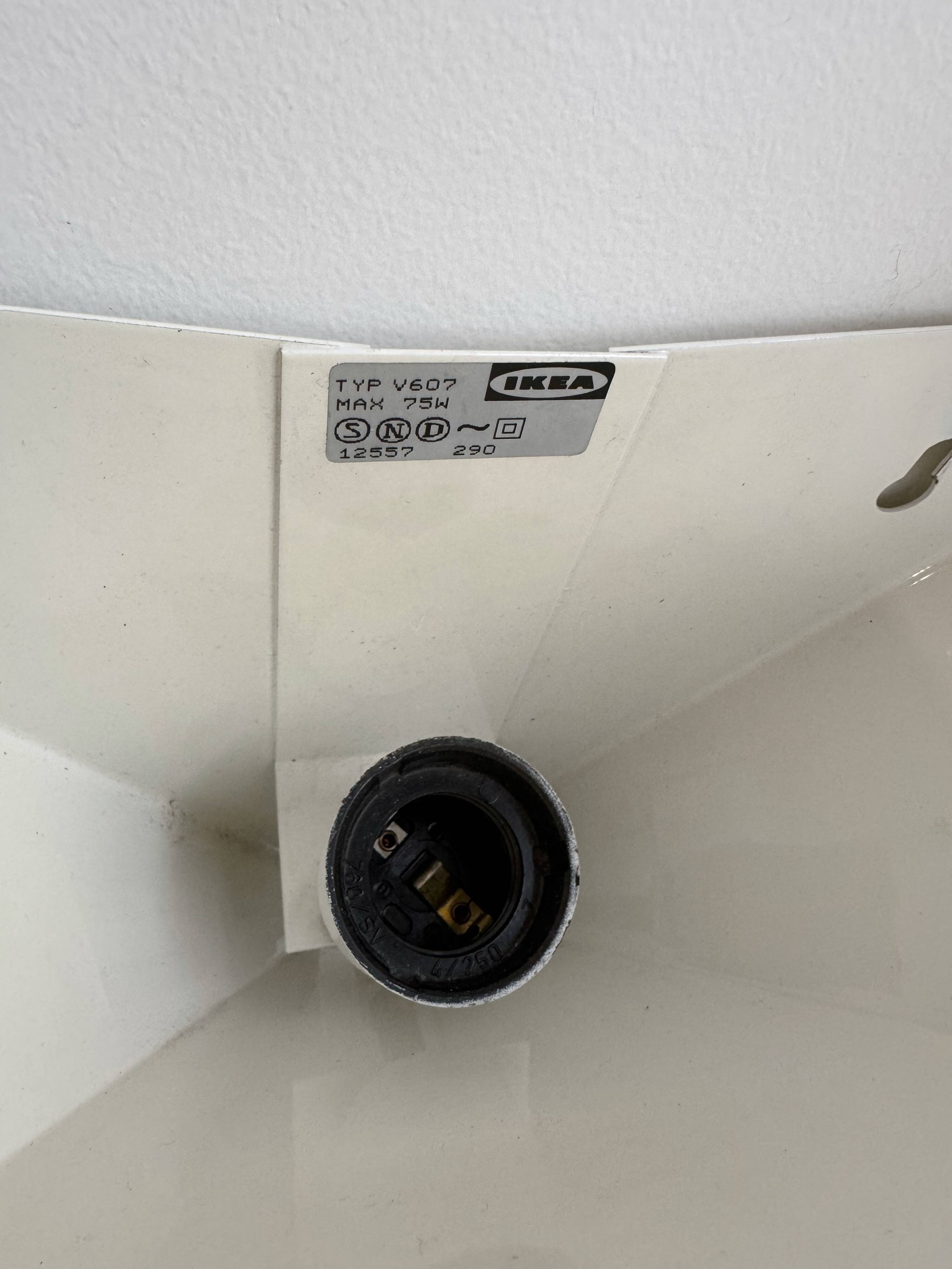 IKEA wall lights model V607 from the 1980s.