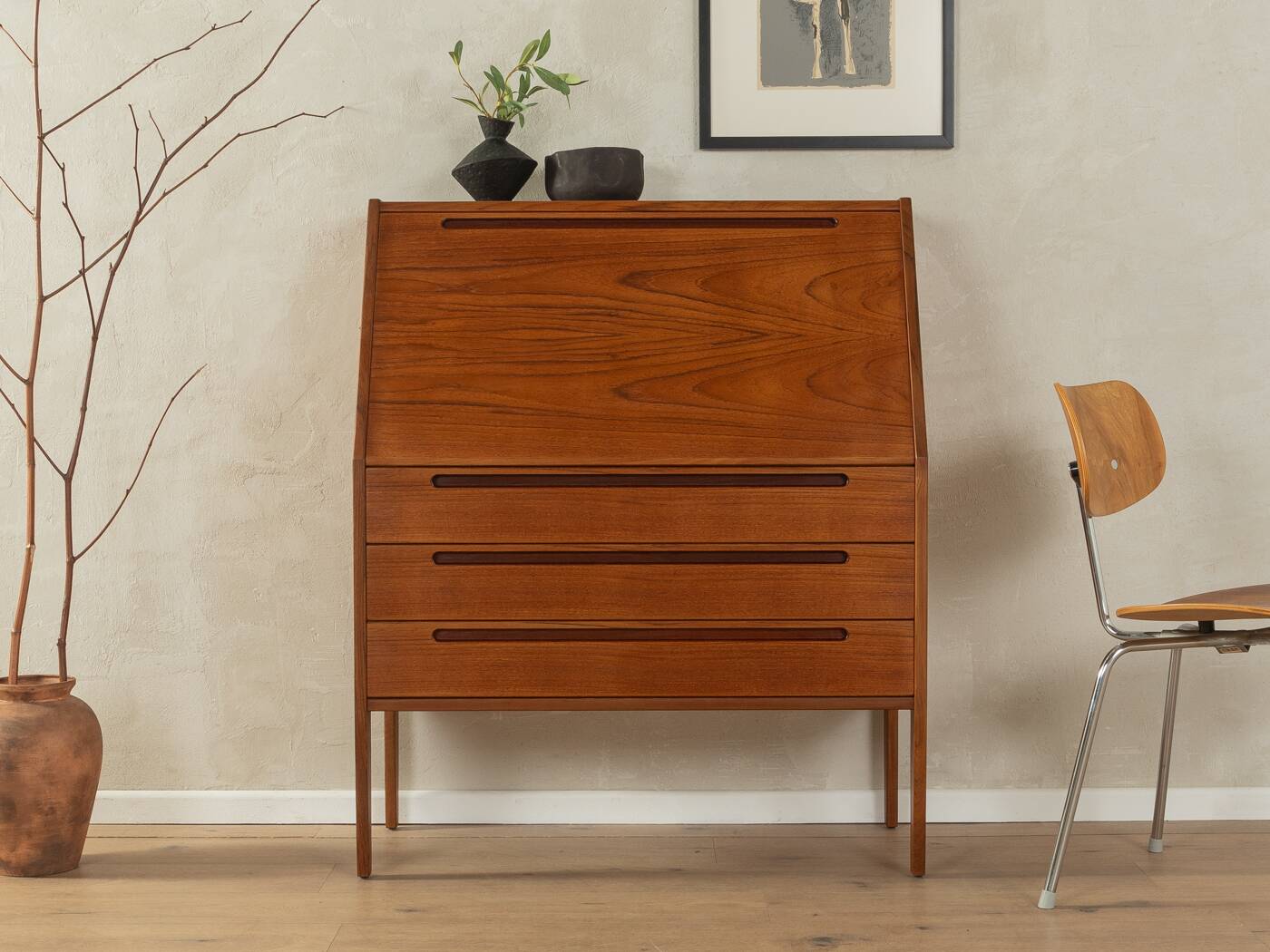 1960s Bureau