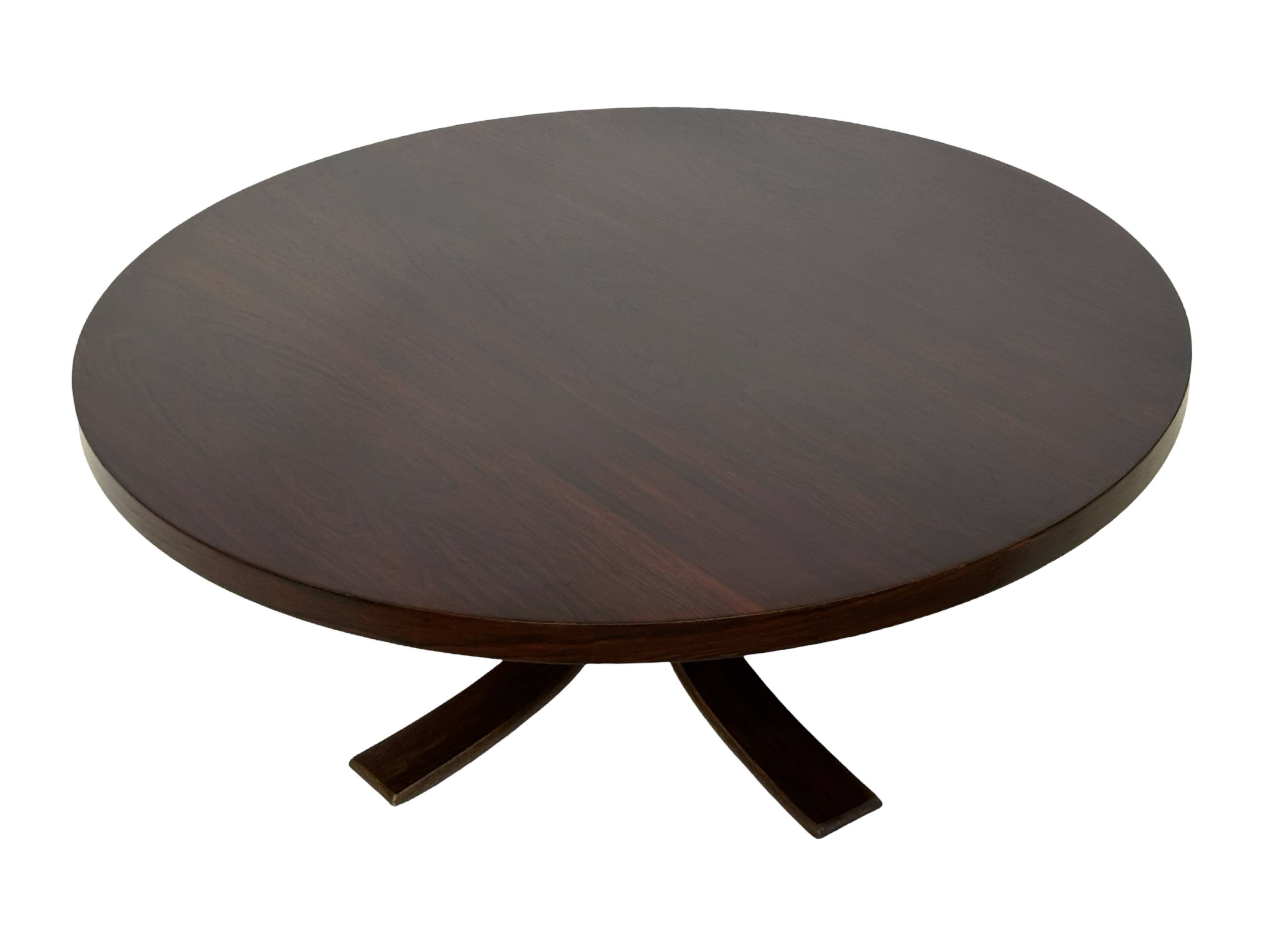 Vintage round coffee table in rosewood veneer, 60s design