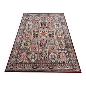 tapis de style oriental