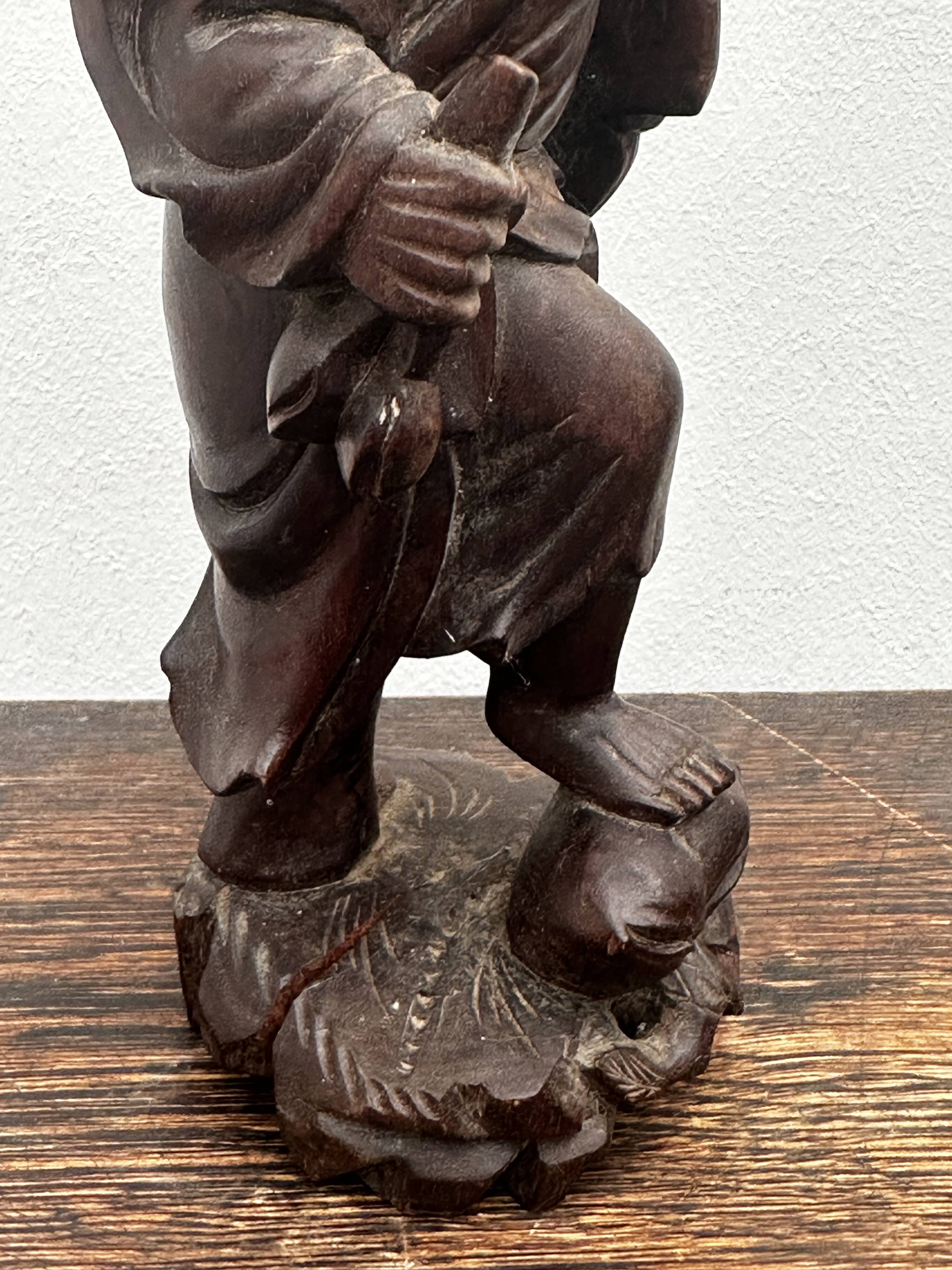Carved wooden sculpture "Chinese peasant", early 20th century.