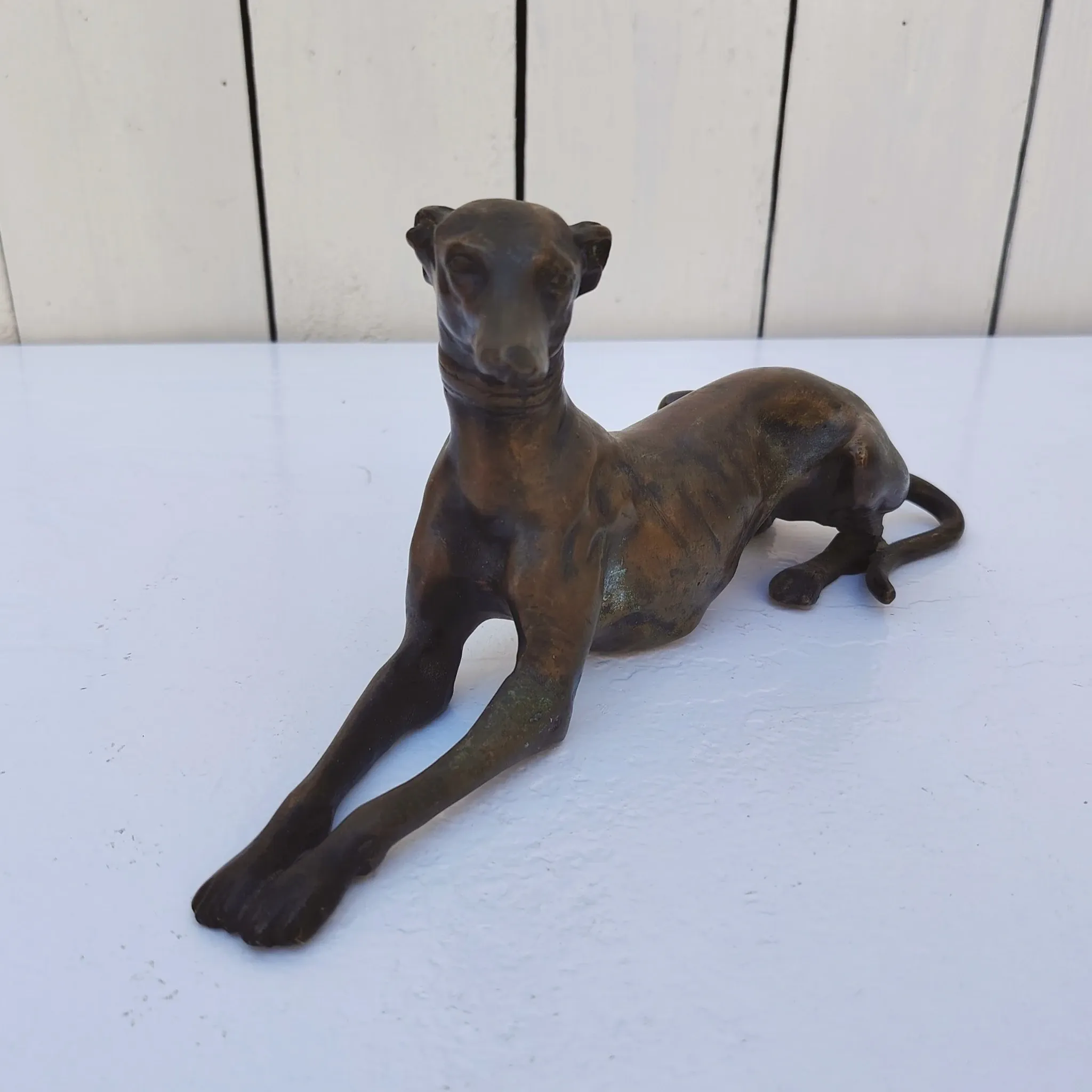 Chien lévrier en bronze, art déco, décoration vintage
