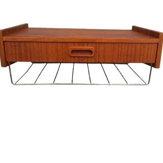 Étagère murale scandinave avec tiroir