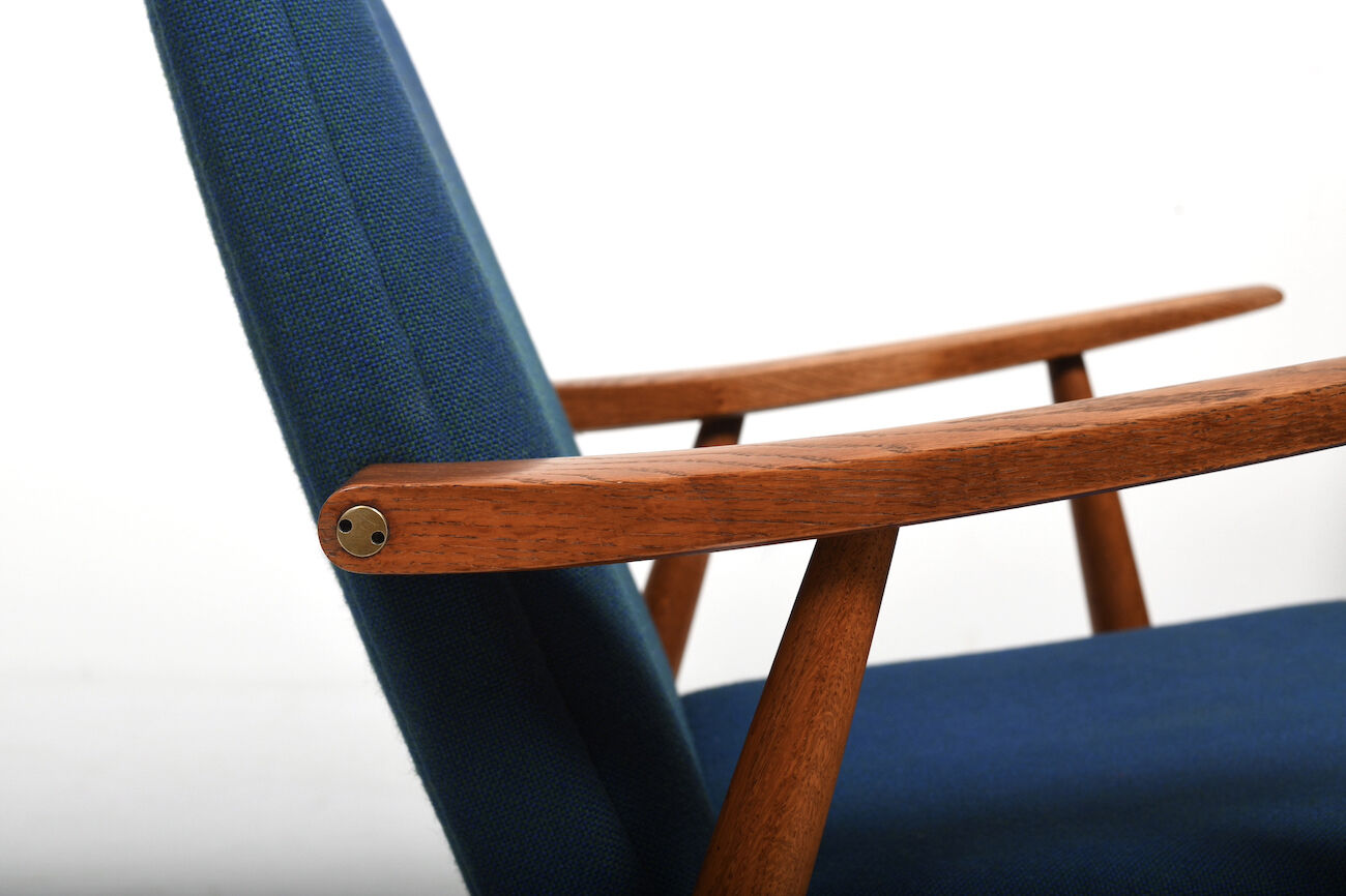 Fauteuil GE-260 en chêne par Hans J. Wegner années 1950