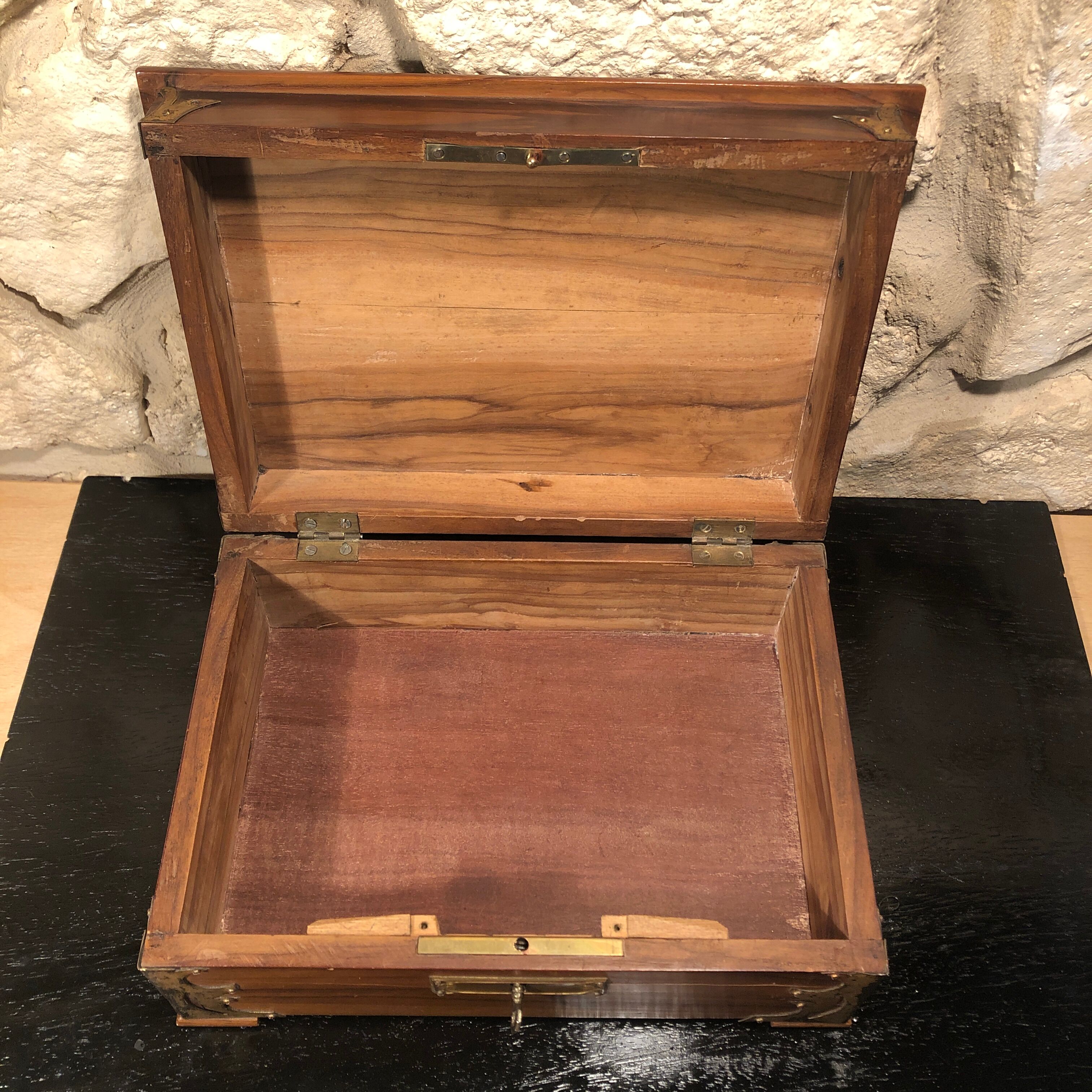 Wooden box