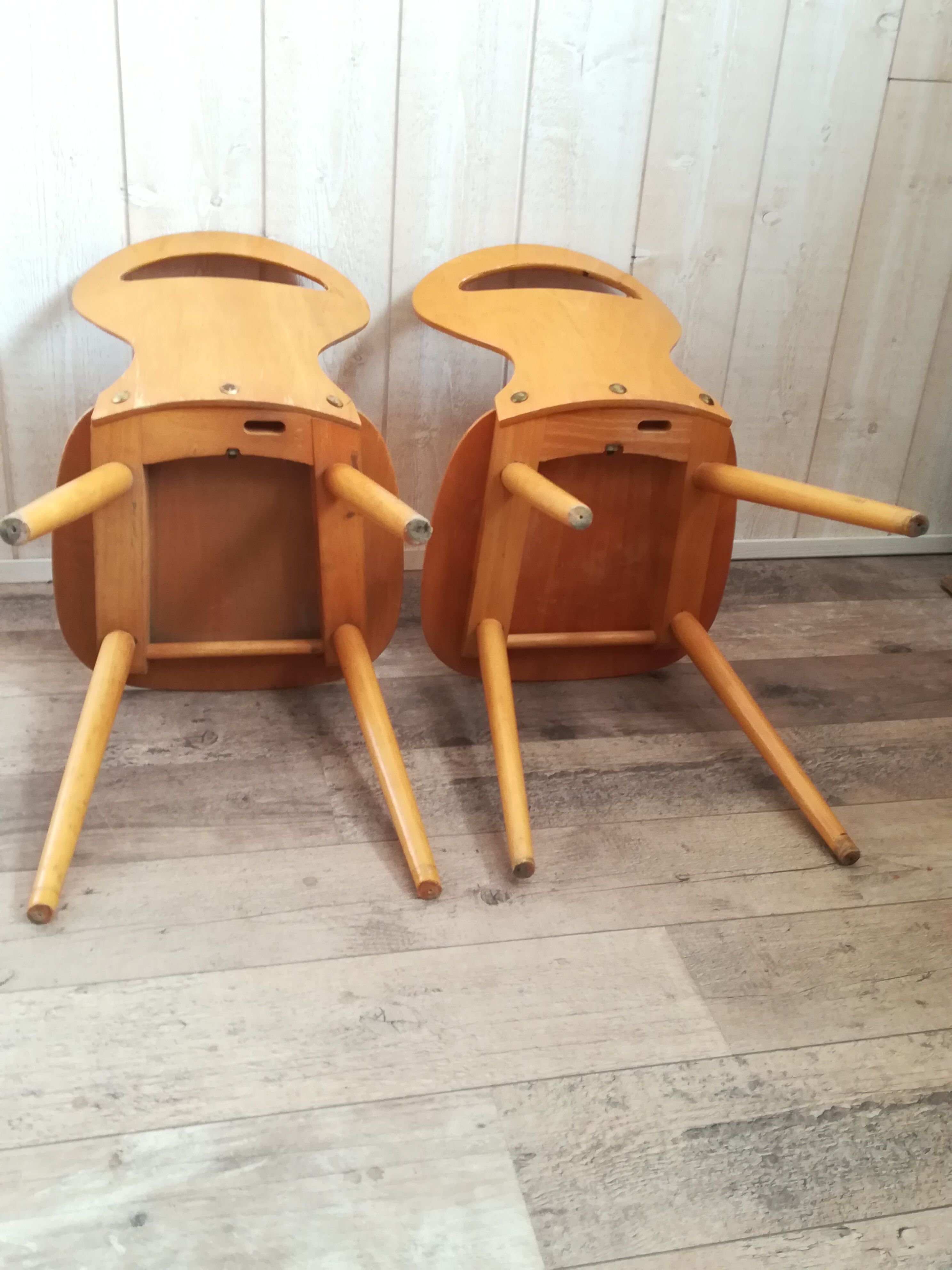 Paire de chaises Baumann modèle fourmi enfant