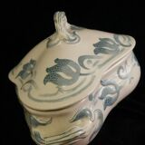 Soupière en faïence de Sarreguemines modèle Tircis petit modèle Art Nouveau