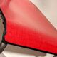 Chaise en formica rouge structure chromée