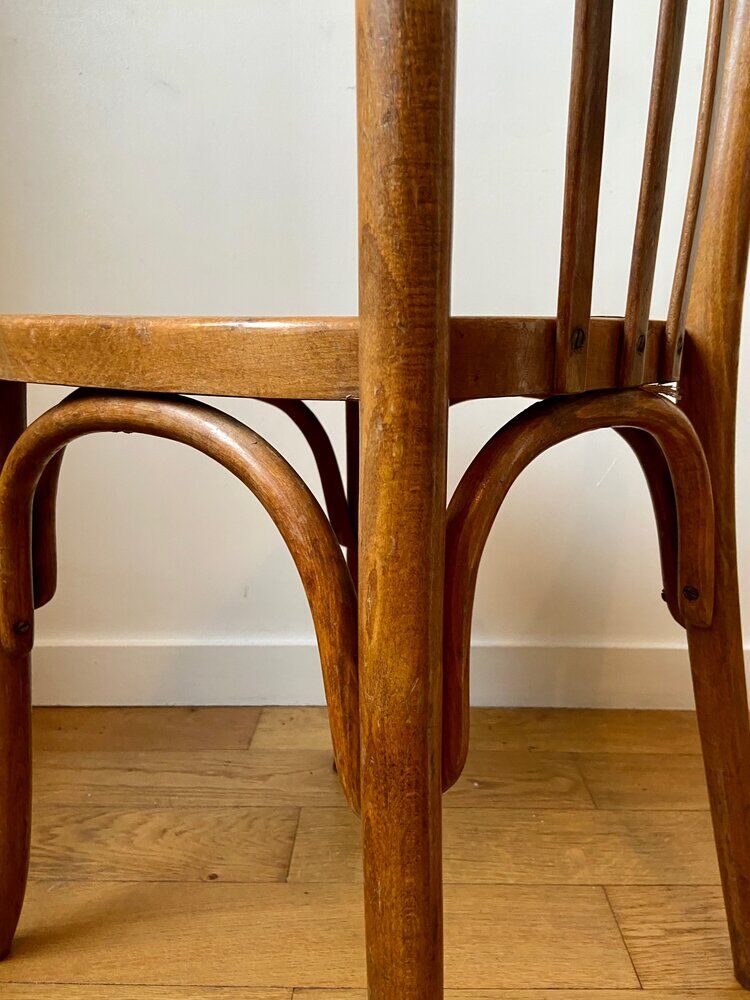 Bistro chair in light wood