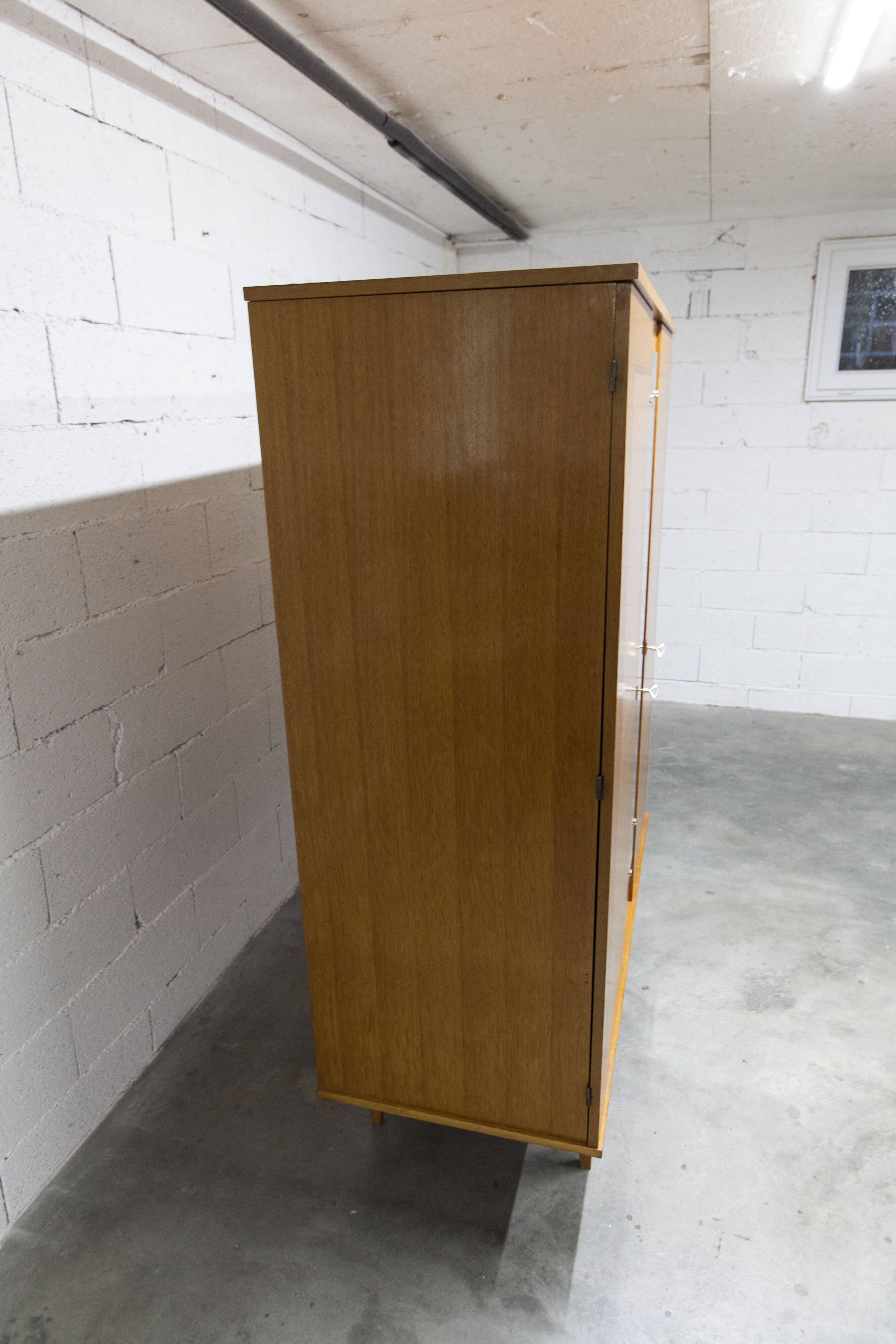 1970 Scandinavian wardrobe with shelves and mirror, 21x126, 2 doors.