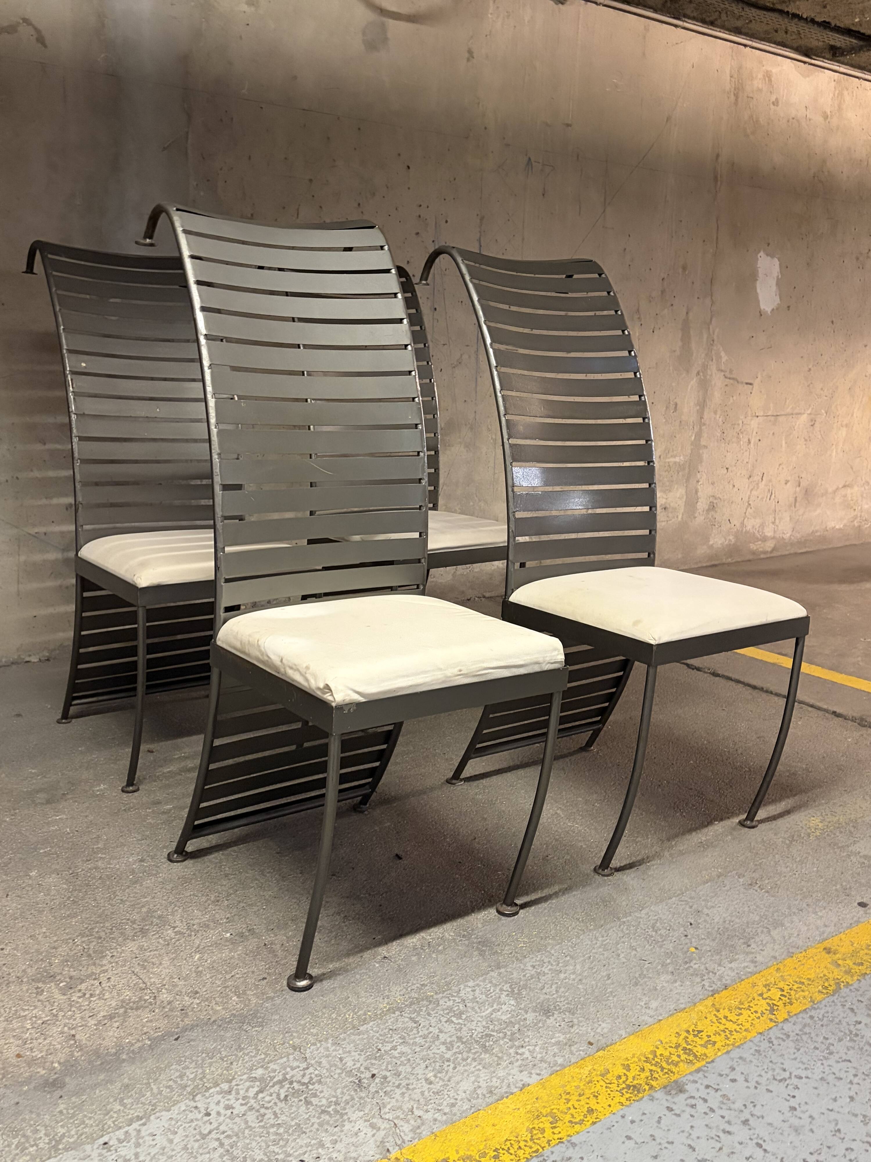 Ensemble de 4 chaises en acier, 1980