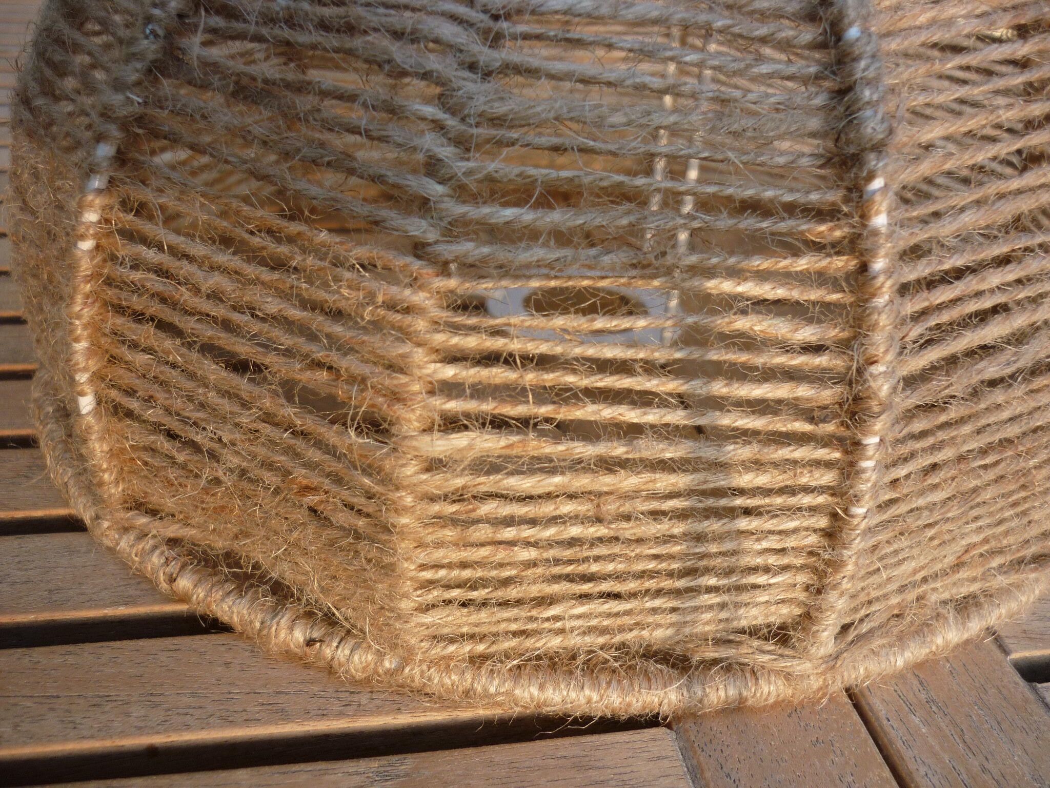 Jute yarn lampshade