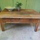 Table basse de ferme ancienne