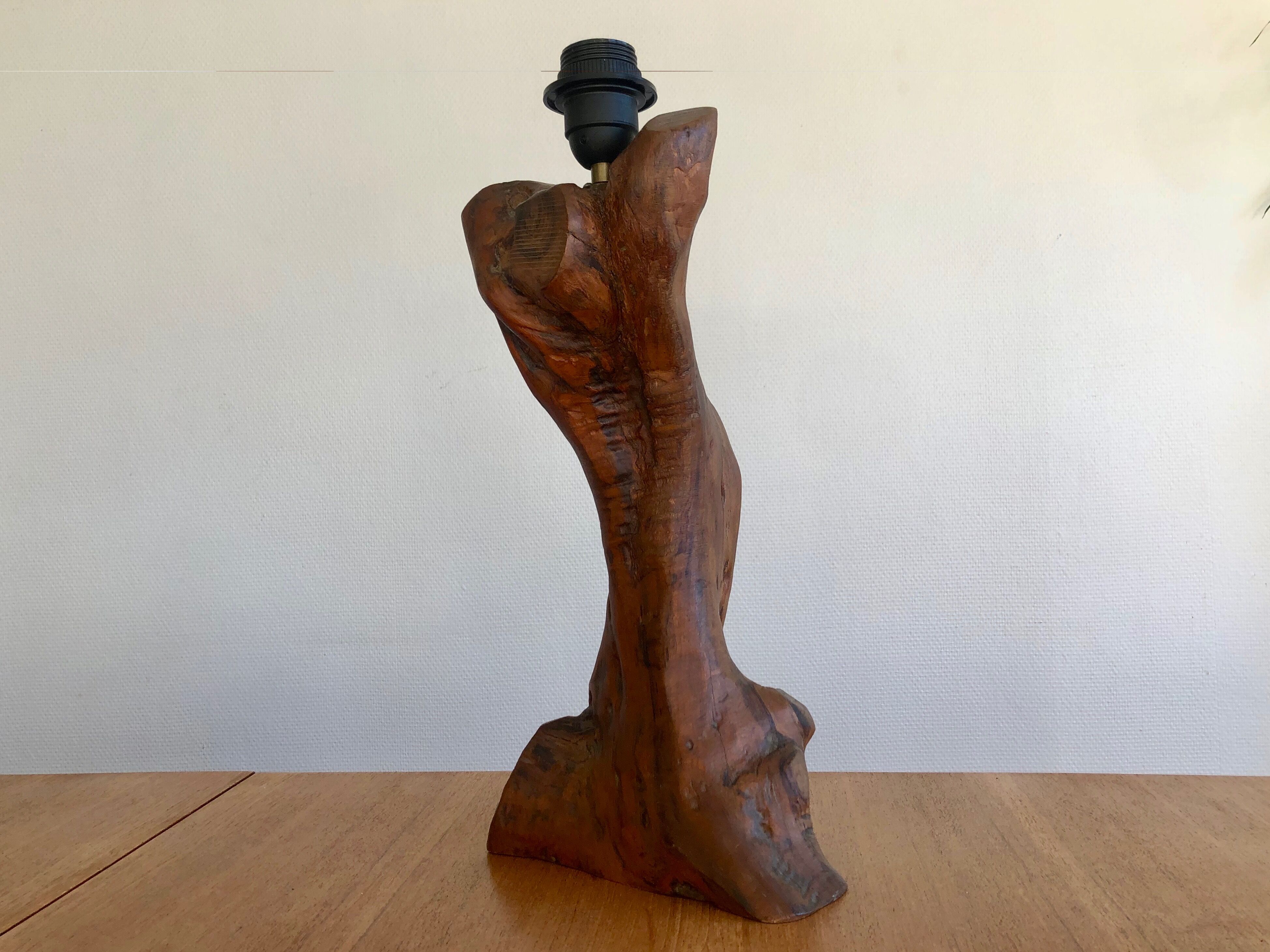 Anthropomorphic wooden lamp foot