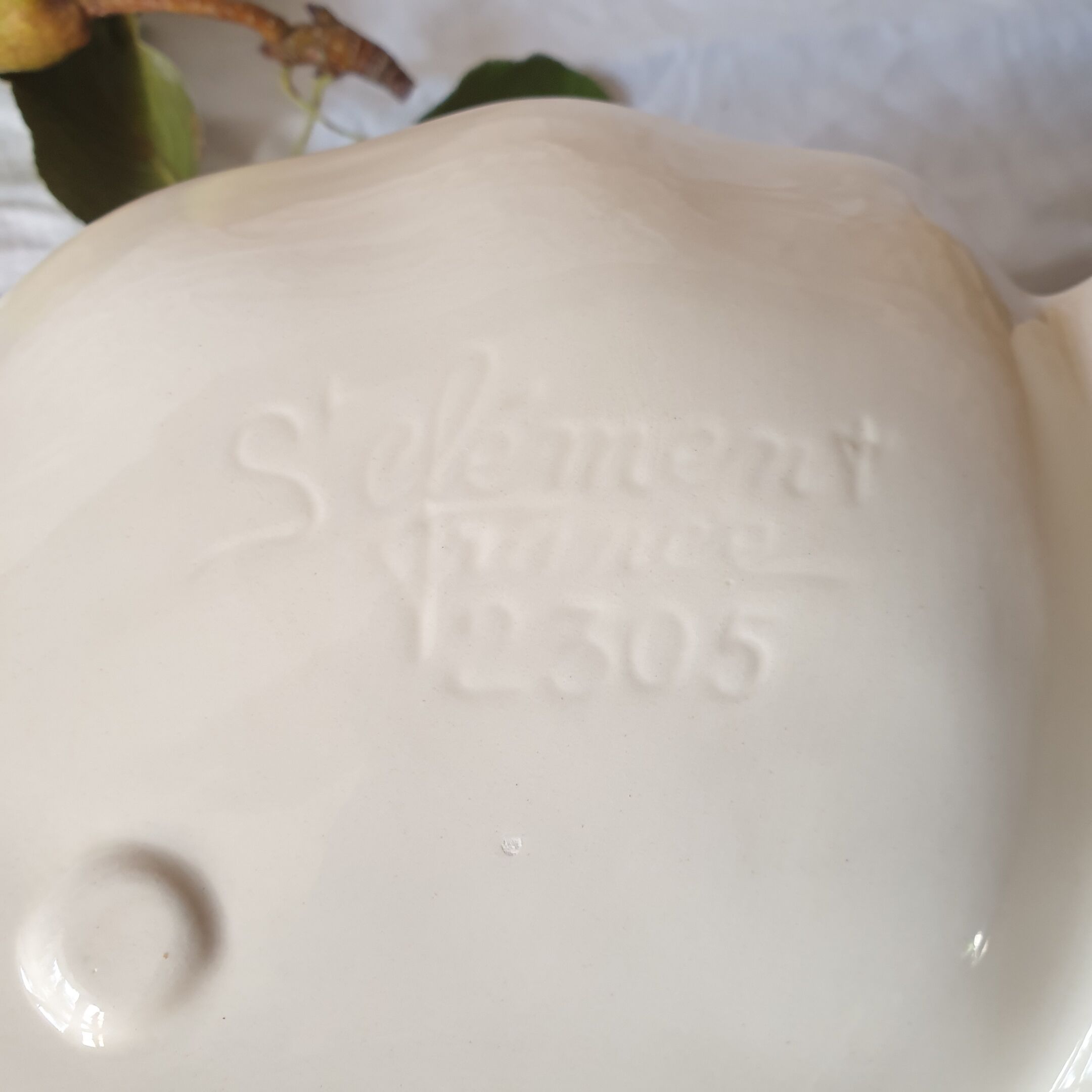 St Clement barbotine majolica, Art Nouveau