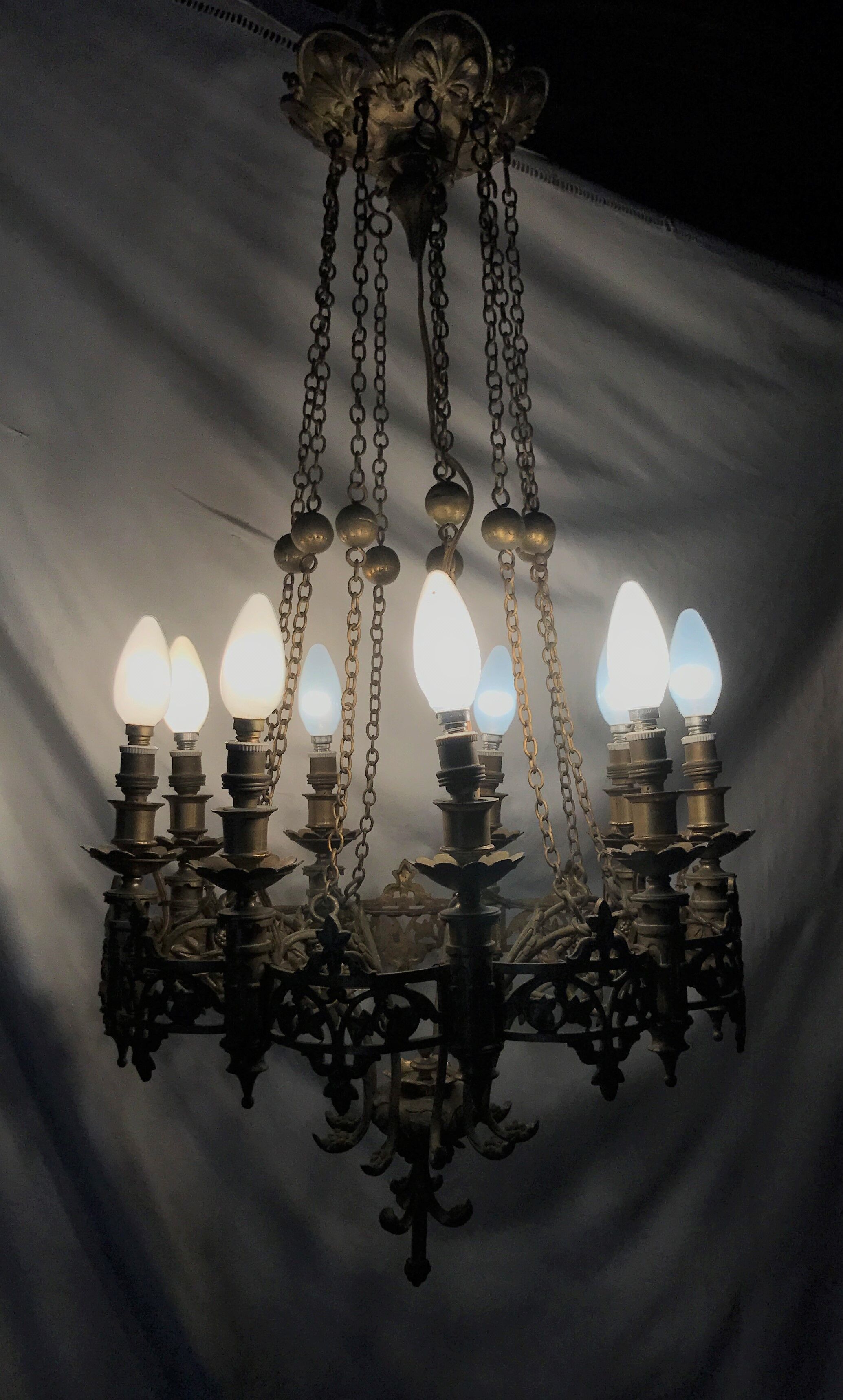Brass chandelier 9 fires