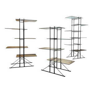 ensemble de trois étagères