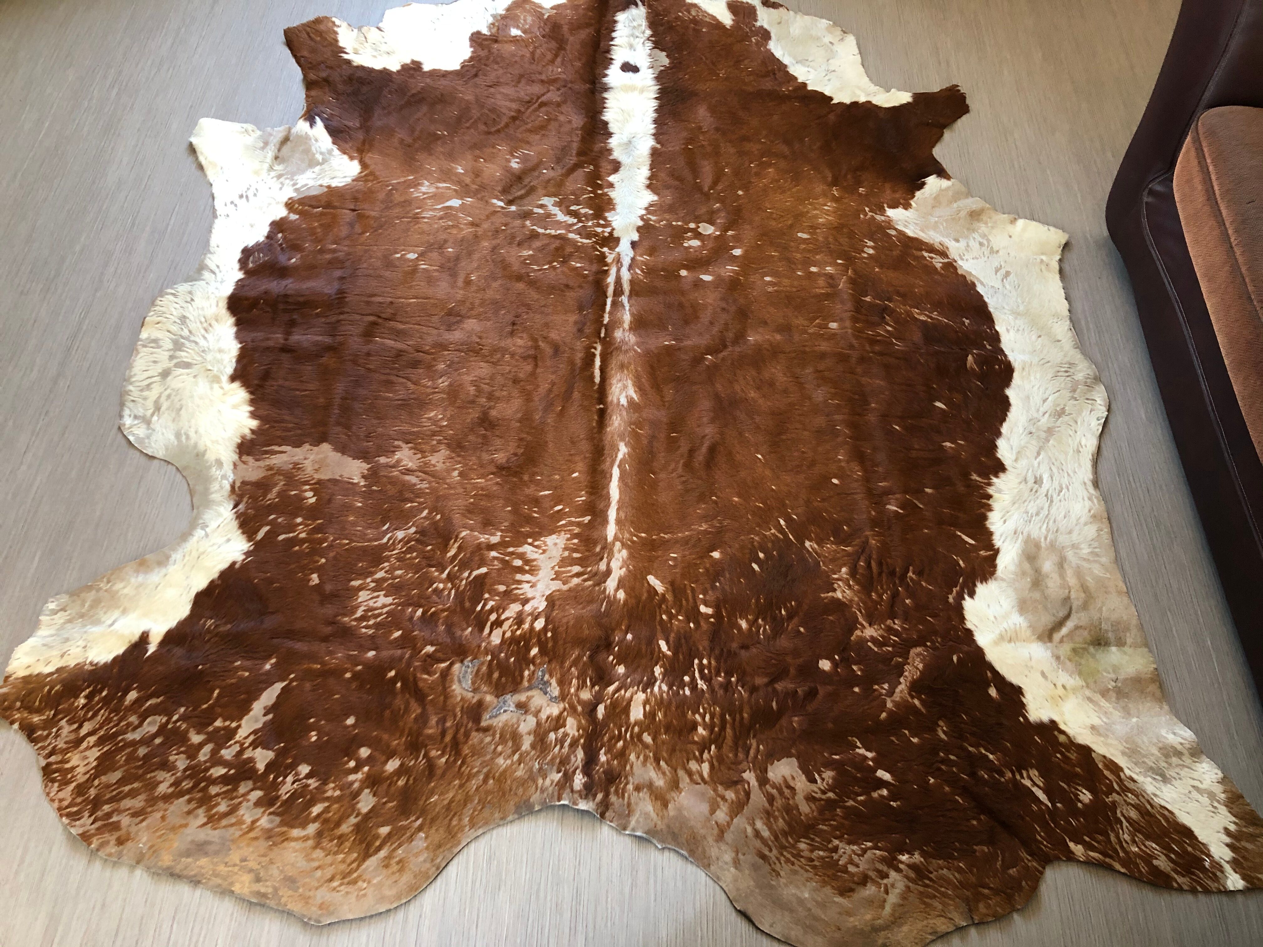 Cow skin mat 210 x 175 cm