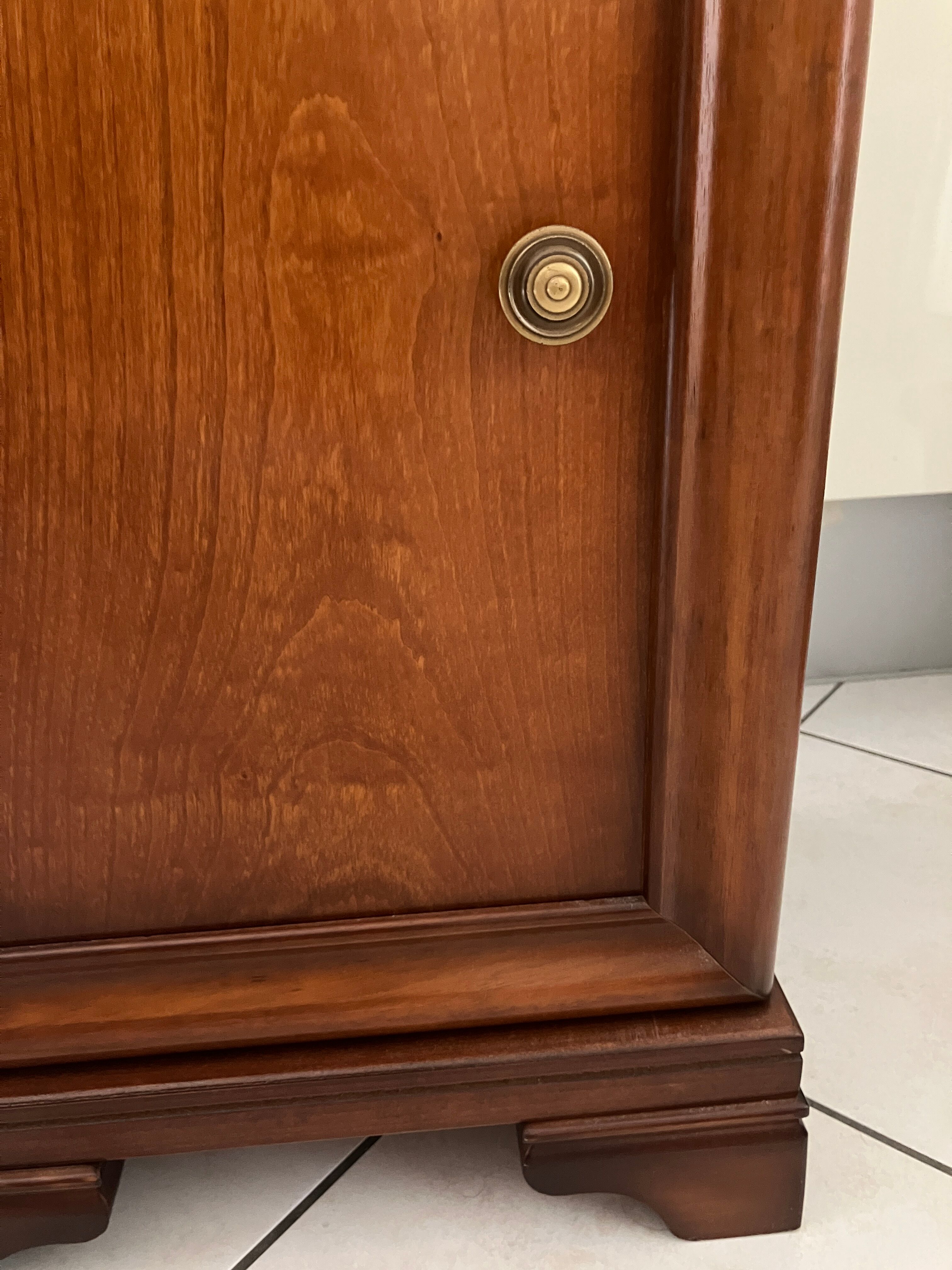 Pair of bedside table