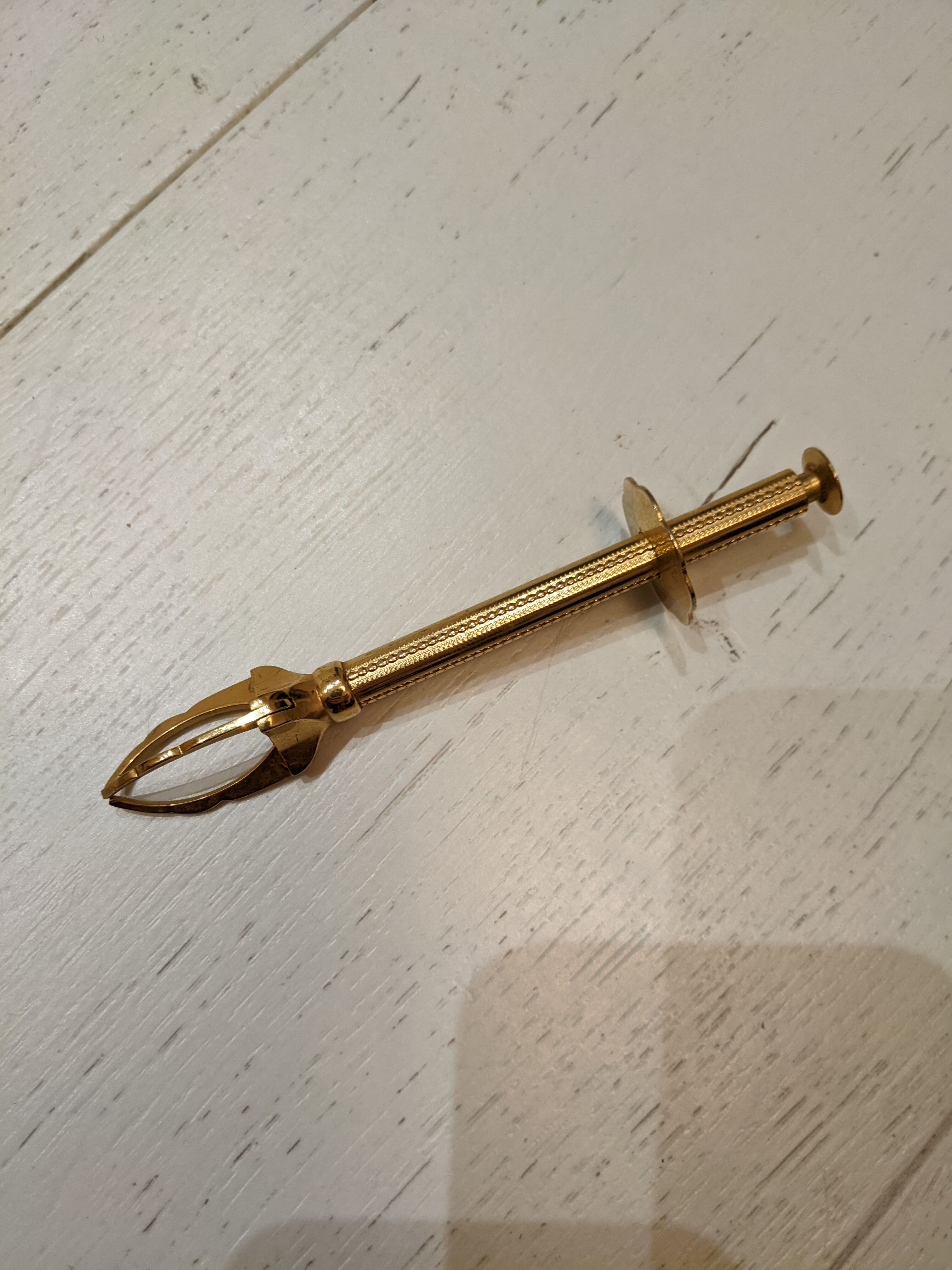 Vintage golden brass sugar tongs/ice cubes/pickles