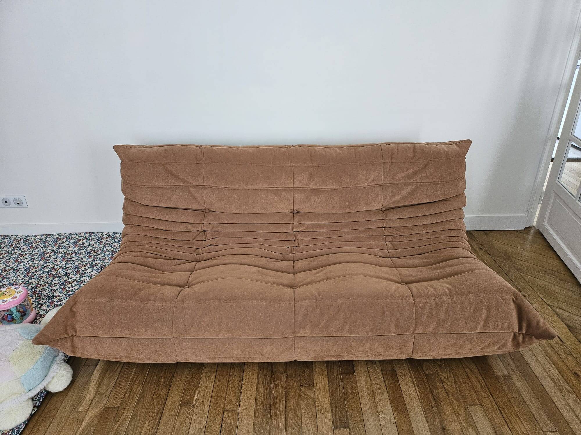 Togo camel sofa