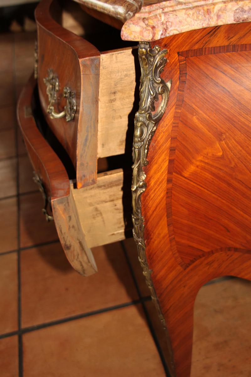 Comfortable style Louis XV rosewood marquetry