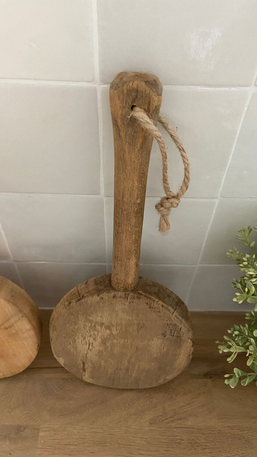 PRODUCT BHV - Vintage cutting board, washerwoman's beater