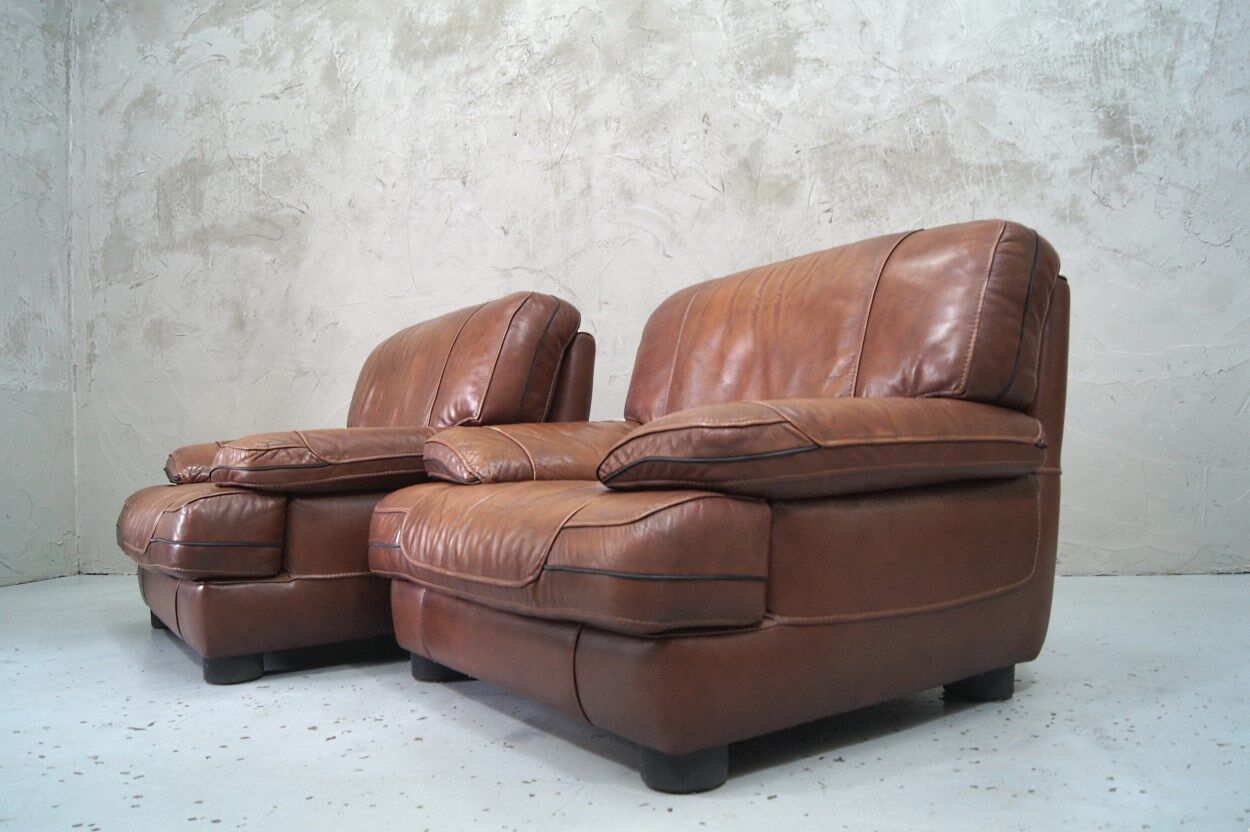 A pair of vintage Italian leather Lounge Chairs, 1970s