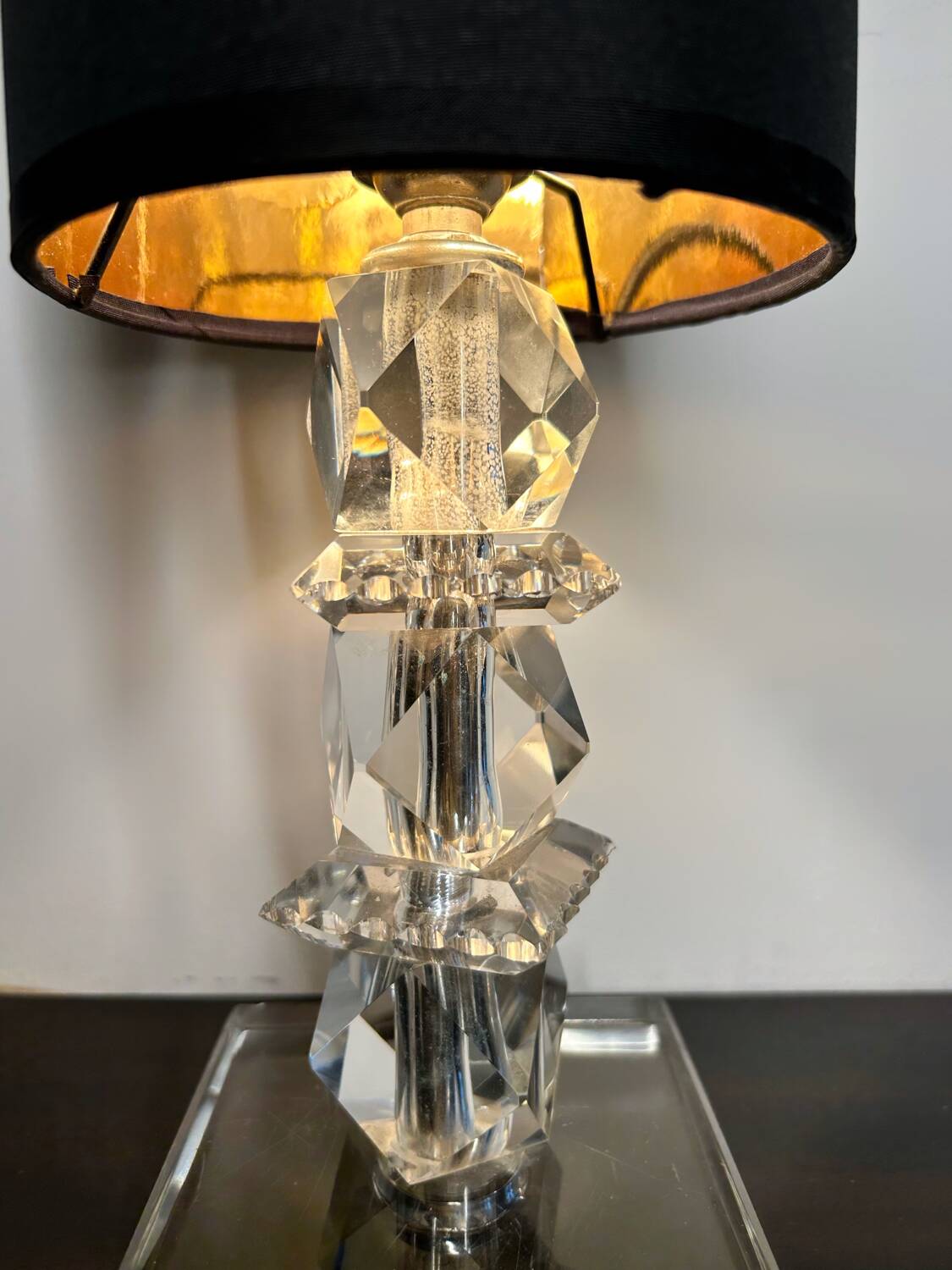 Art deco crystal lamp
