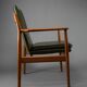 Fauteuil danois moderne du milieu du siècle, vert olive, modèle 431 par Arne Vodder