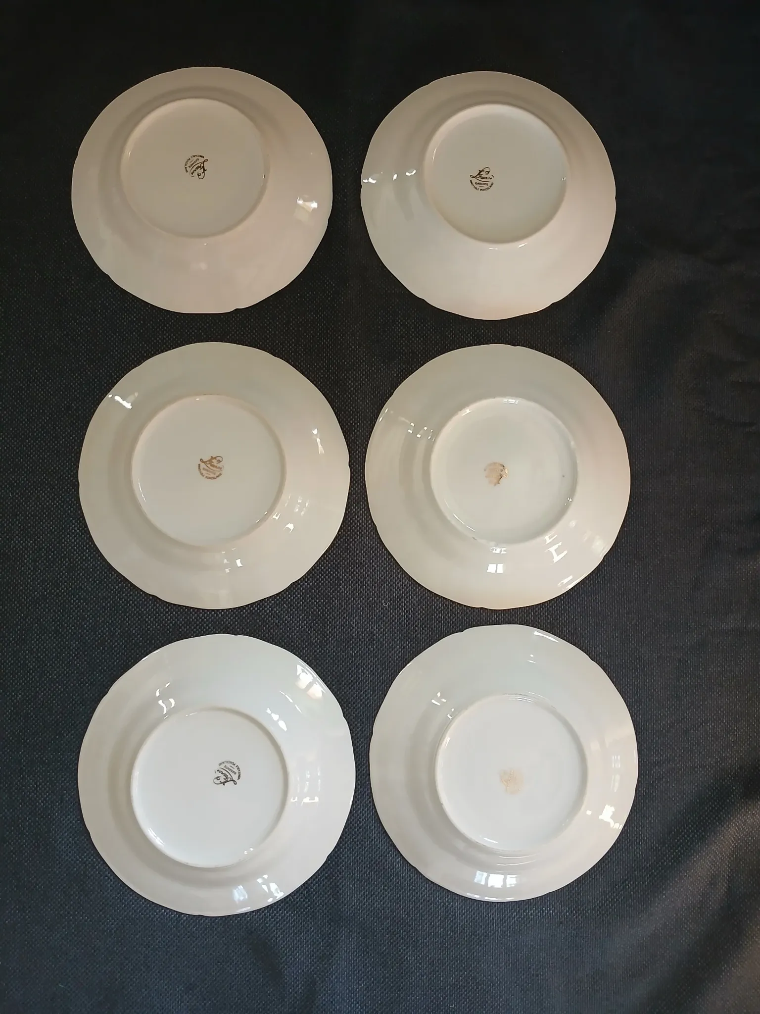 6 antique deep plates in porcelain