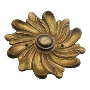 Sonnette antique: tourbillon