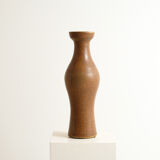 Vintage vase signed by a cat
