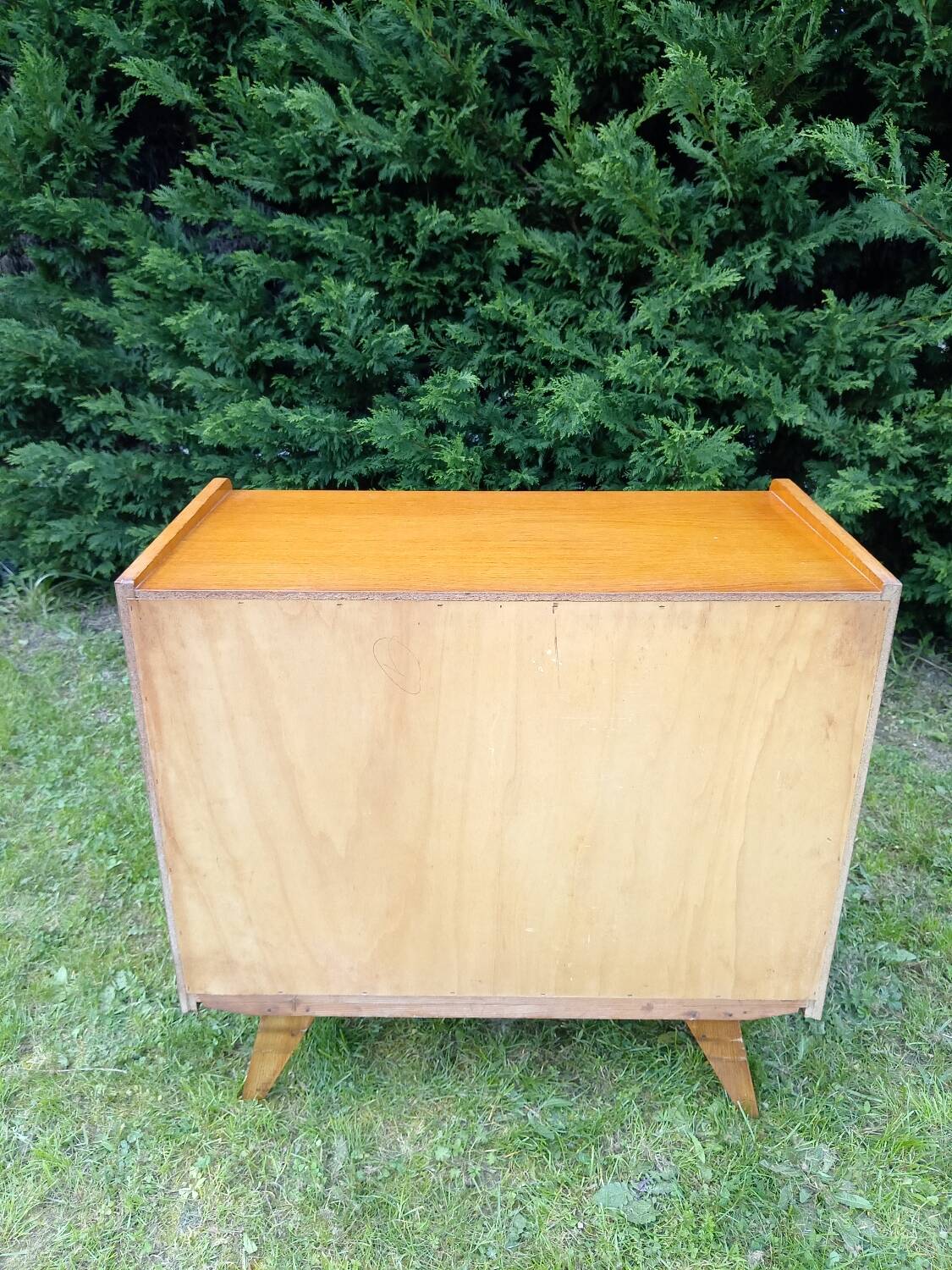 Vintage chest of drawers